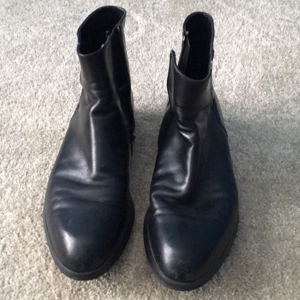 Prada Zipper Up Chelsea Boot - Picture 2 of 7